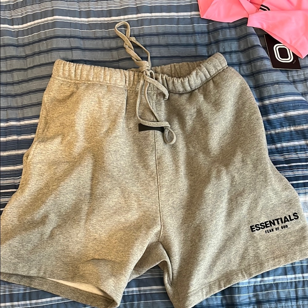 Essentials Fear of God X Pacsun Gray Men's Sweatshorts